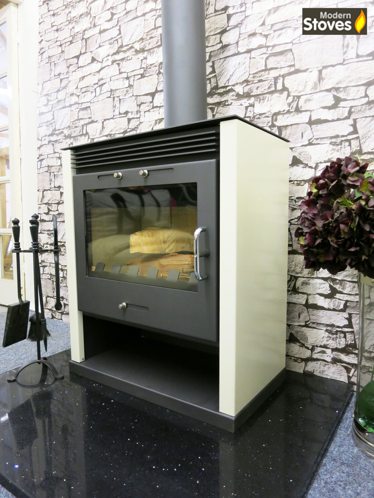 Ruben White 16kw Contemporary Multi-fuel Wood Burning Stove - Image 3