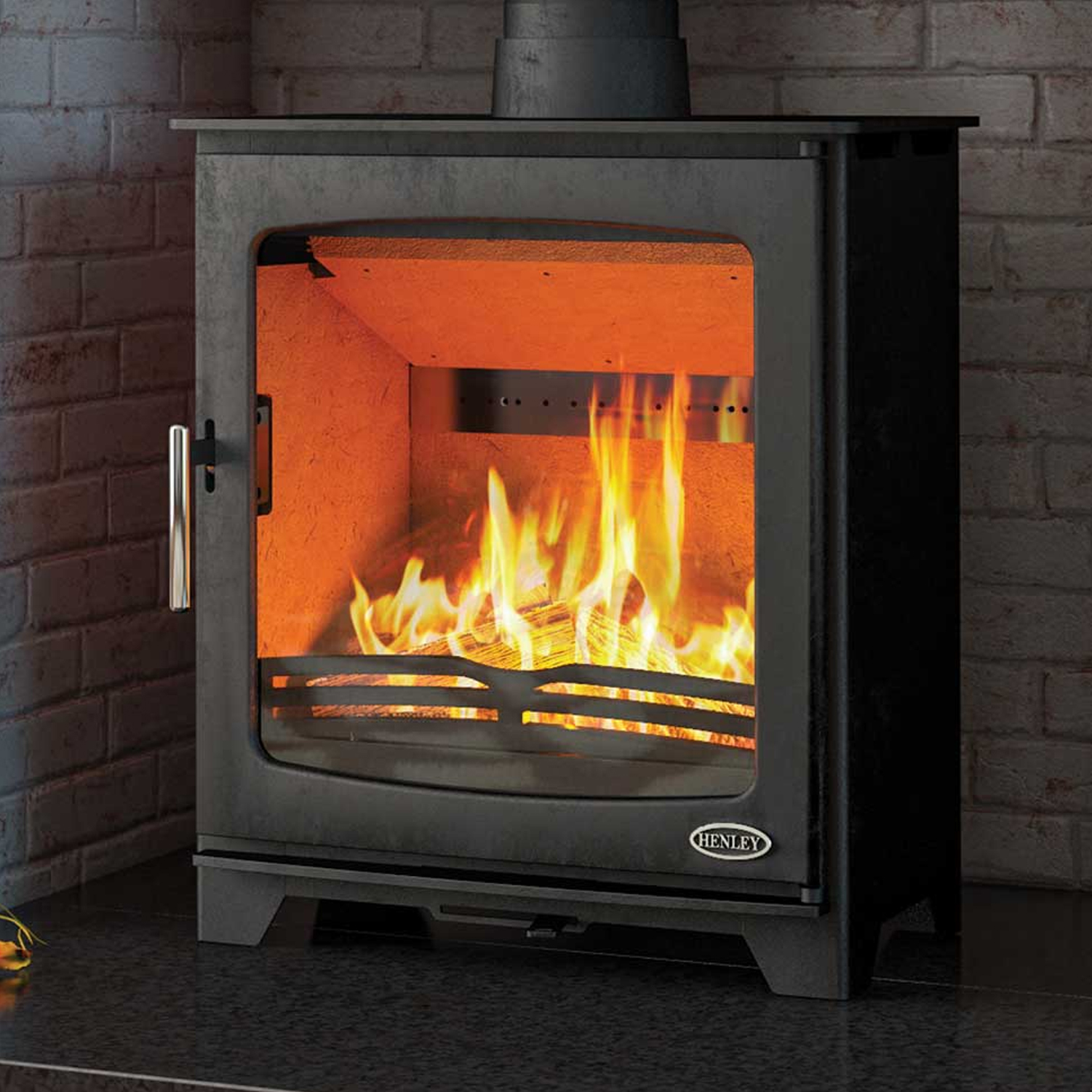 Henley Hazelwood Landscape 5kw Defra Approved Wood Burning Stove - Image 4